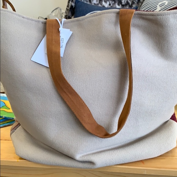 Chloe & lex purse - Picture 2 of 2